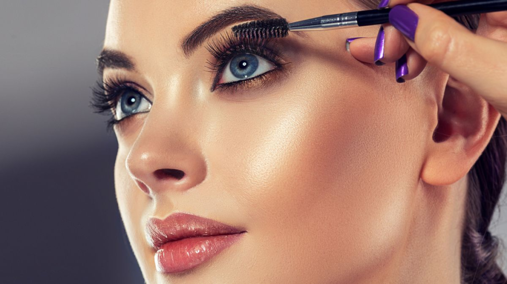 Easy eye makeup tips to make your eyes look beautiful