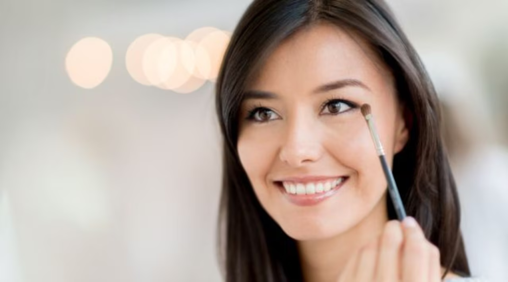 Easy eye makeup tips to make your eyes look beautiful
